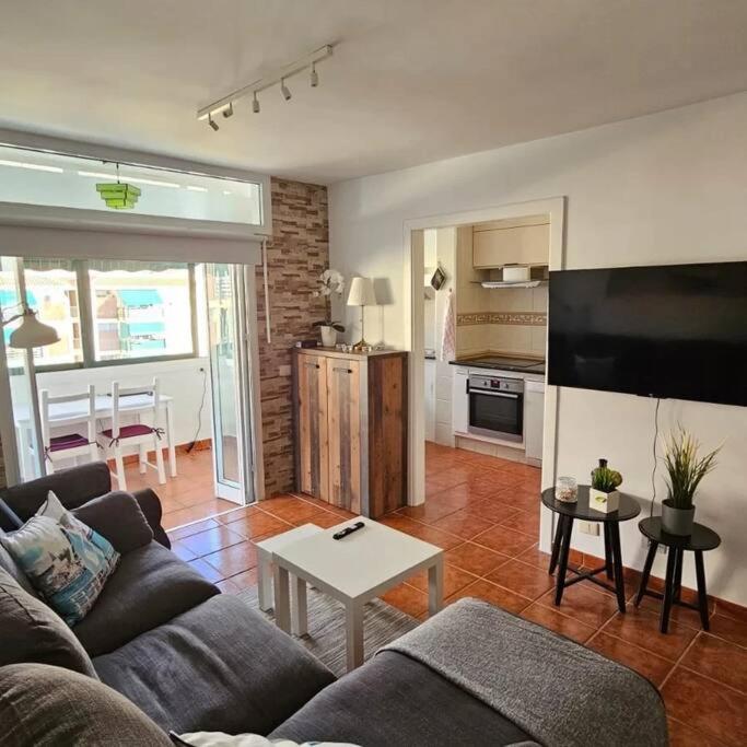 Apartman Los Cristianos-Cristimar Лос Кристианос Екстериор снимка