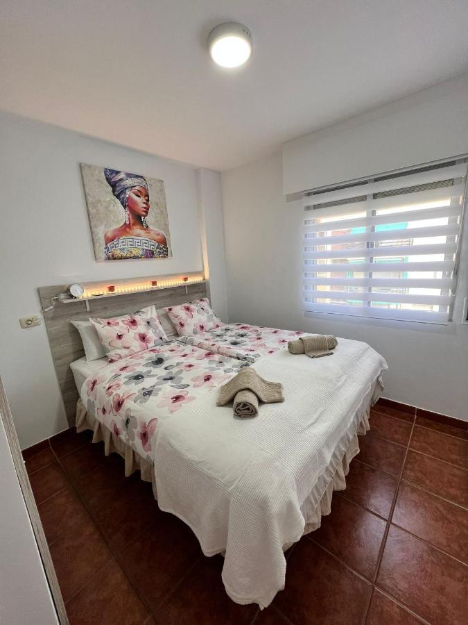 Apartman Los Cristianos-Cristimar Лос Кристианос Екстериор снимка